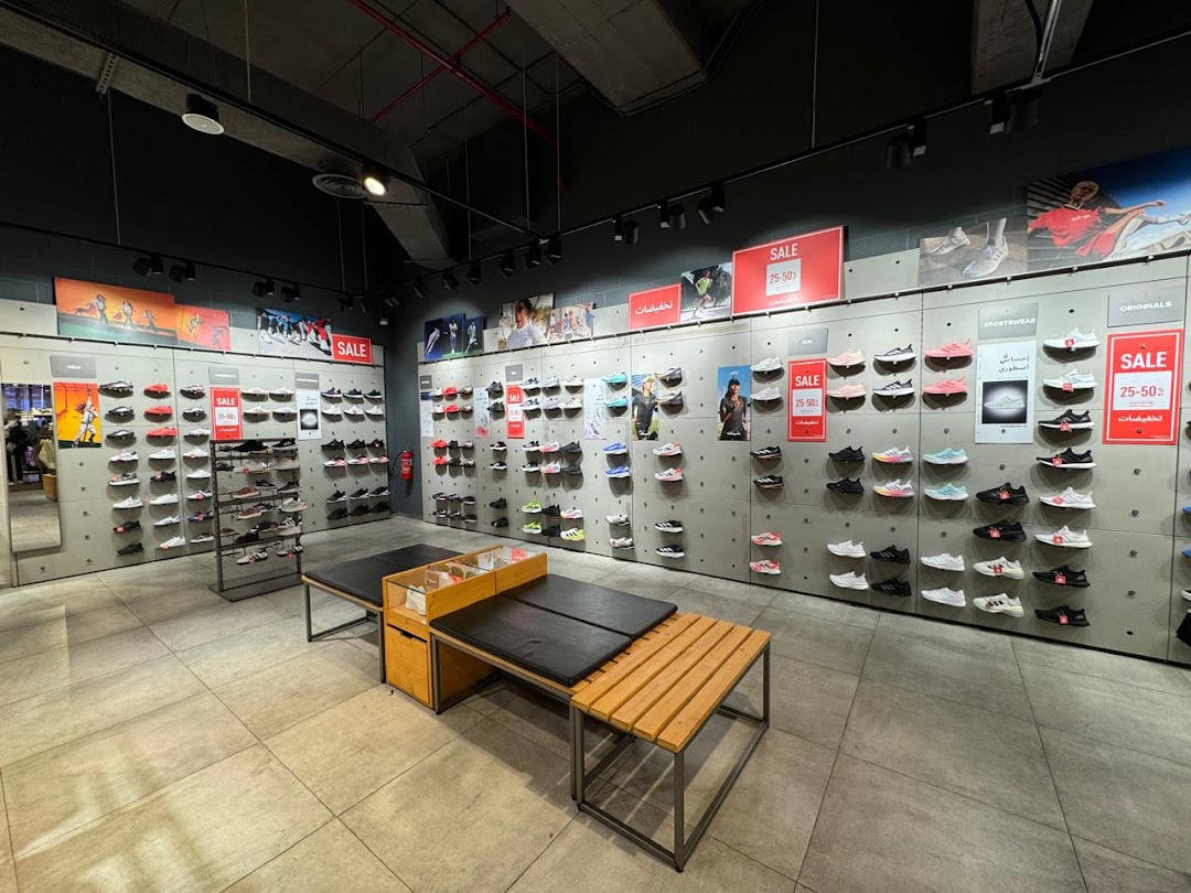 adidas Store