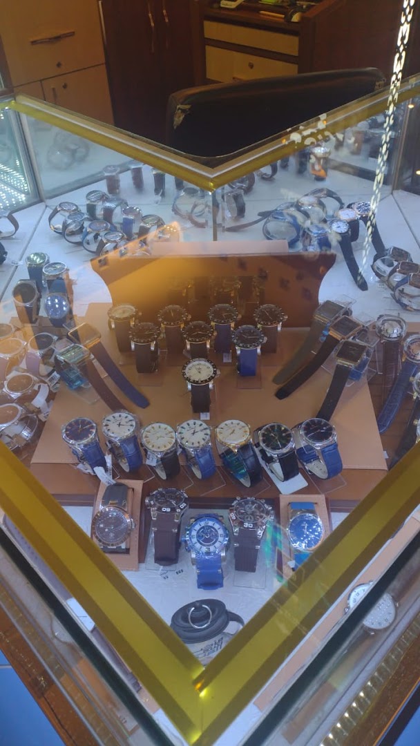 Alhomaidhi Watches