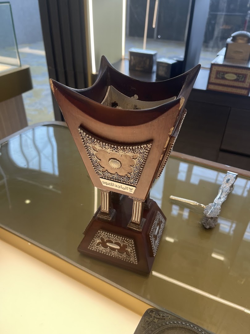 Almajed For Oud