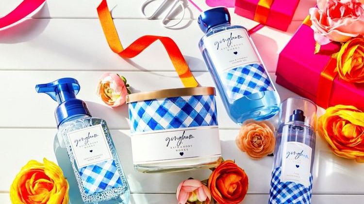 Bath & Body Works products with gingham pattern, flowers, and gift boxes.