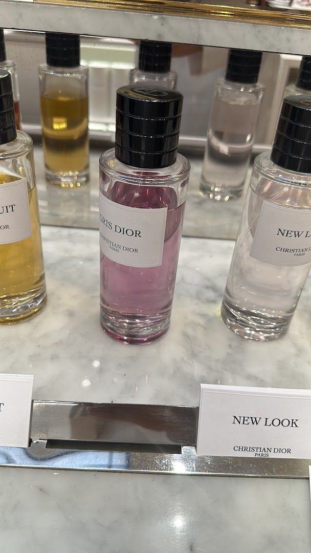 DIOR