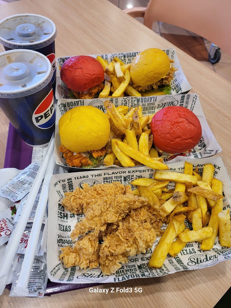 Granada Mall Food Court