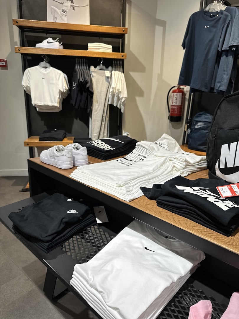 Nike Store