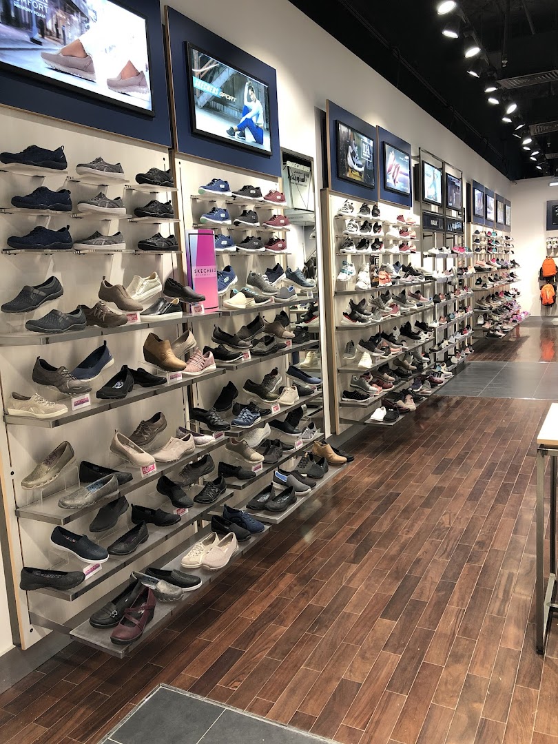 Skechers - Granada Mall