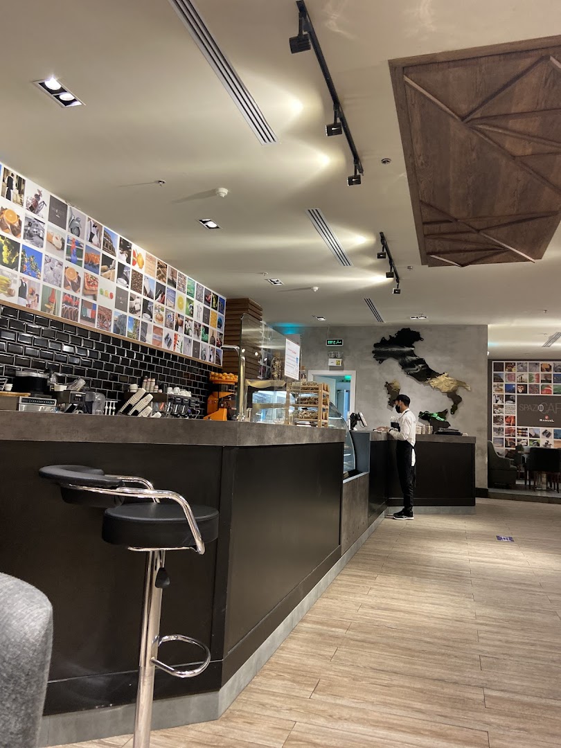 Spazzio Cafe