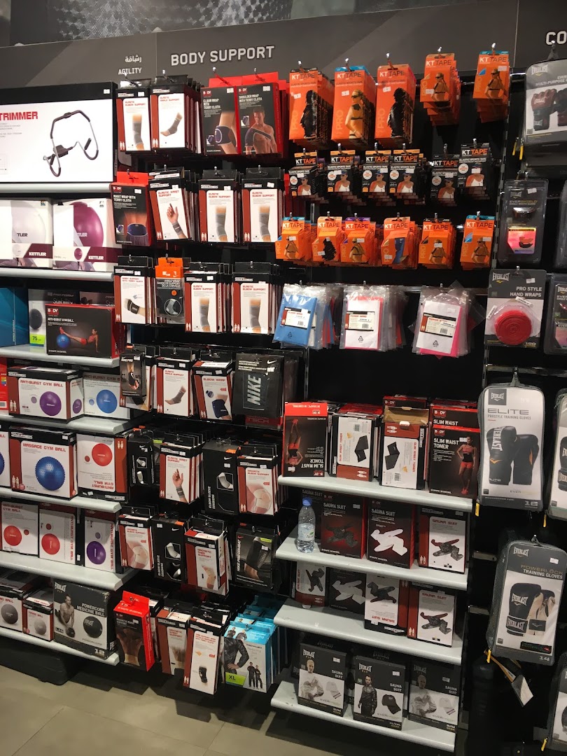 A wide selection of sports and fitness accessories, including body support items and training gear.
