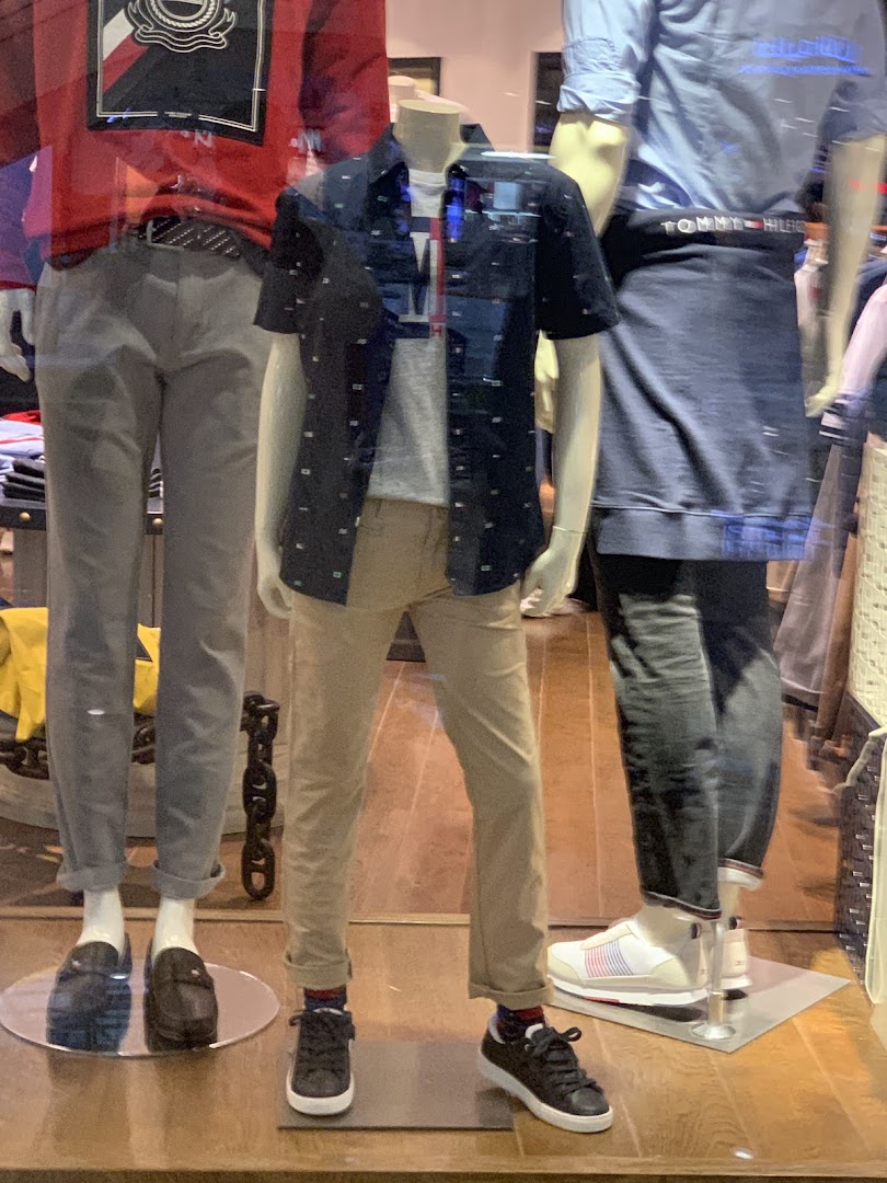 Tommy Hilfiger