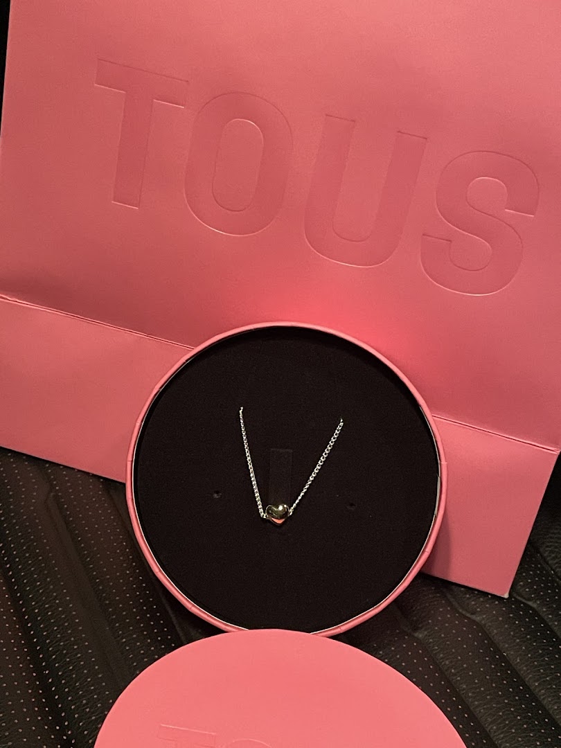 Tous